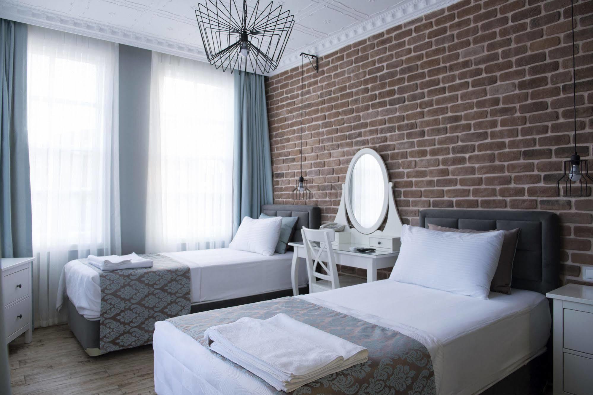 Luna Boutique Hotel Анталия Екстериор снимка